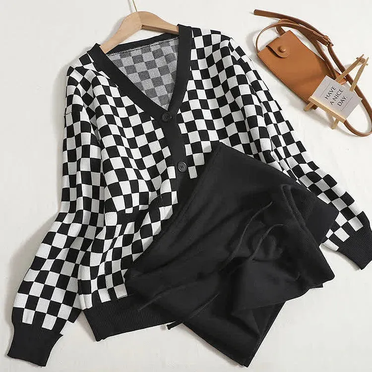 Casual Elegance V-Neck Lattice Print Sweater and Wide-Leg Pants Set