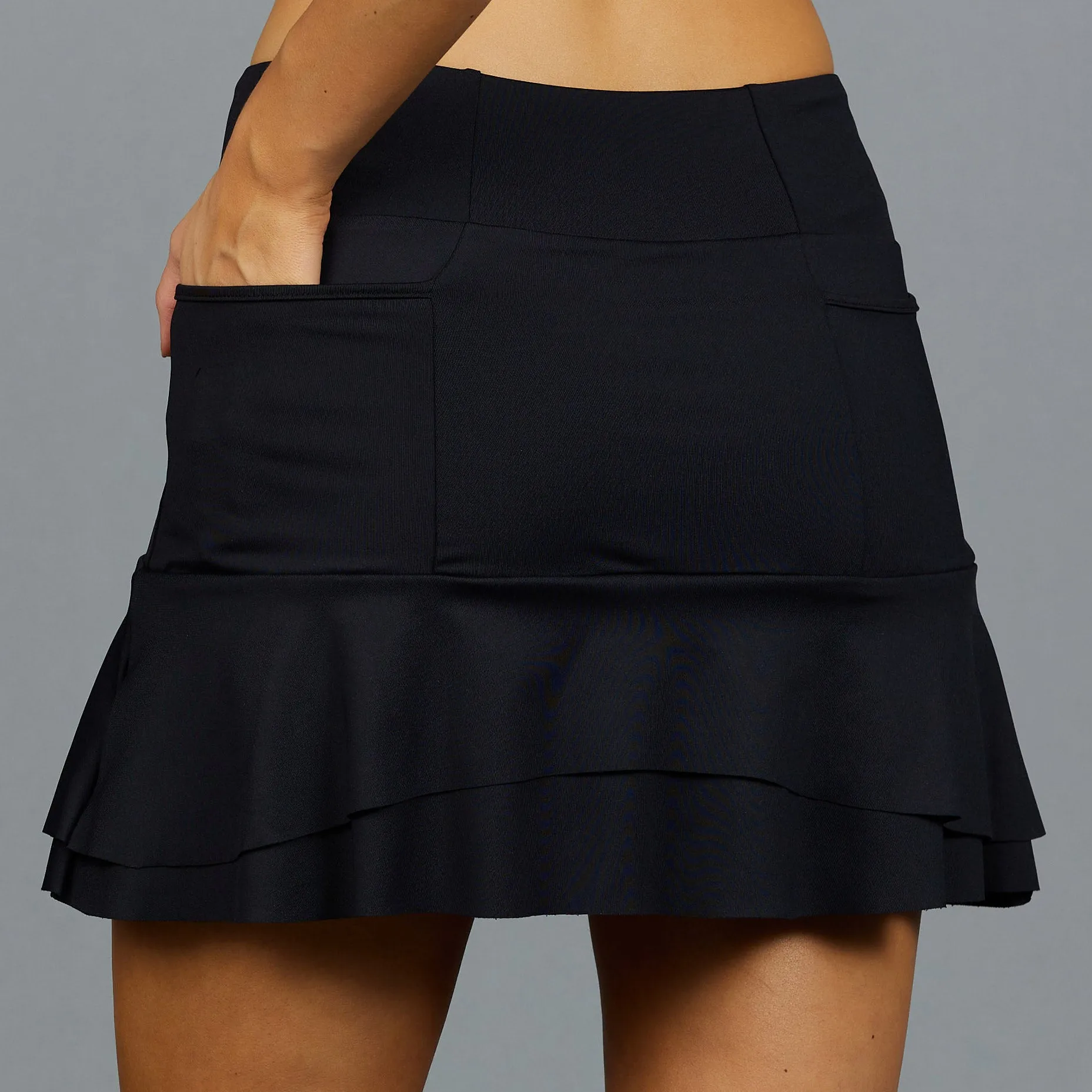 Classic Mid Skort (black)