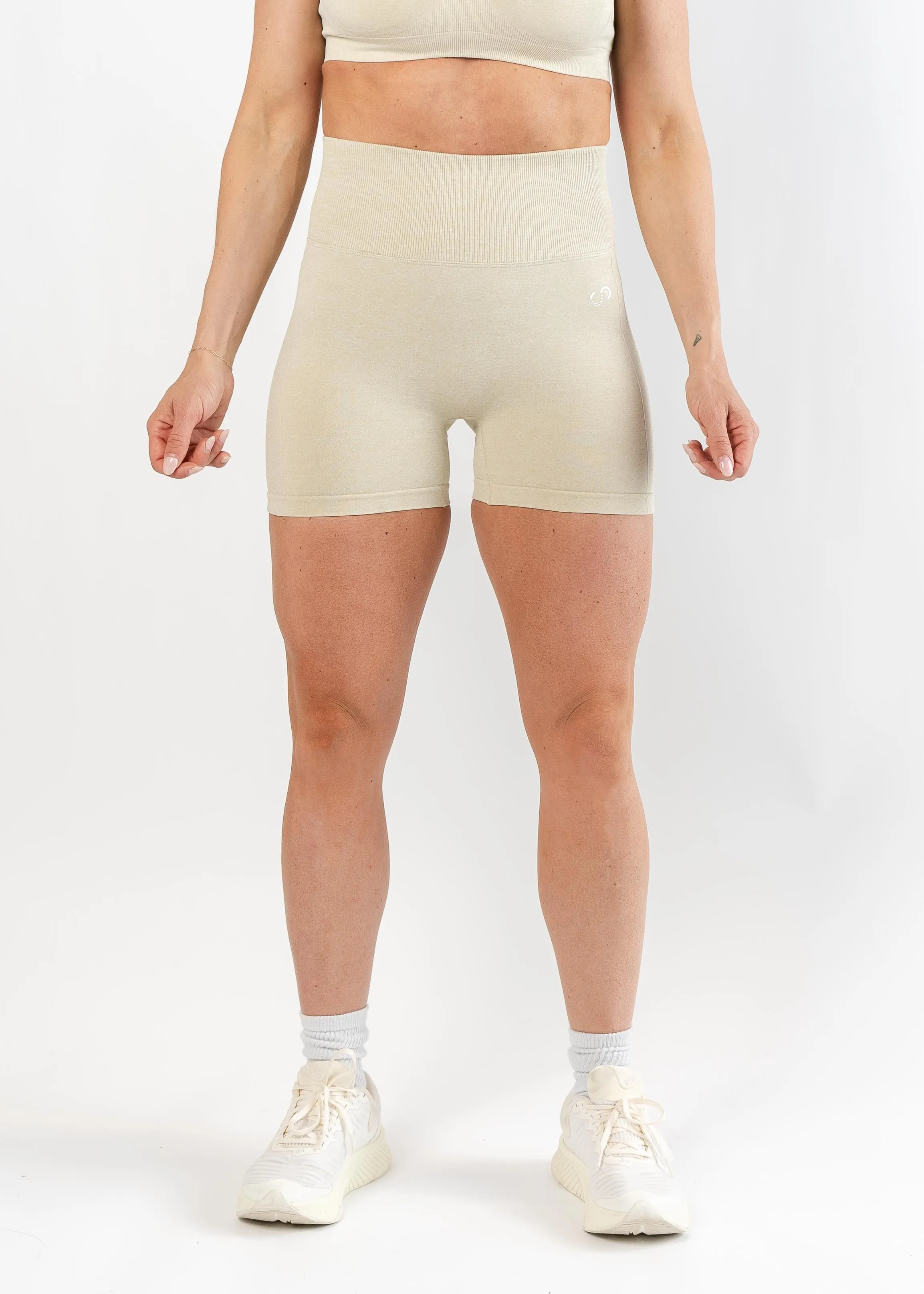 Contour Seamless Shorts | Desert Sand