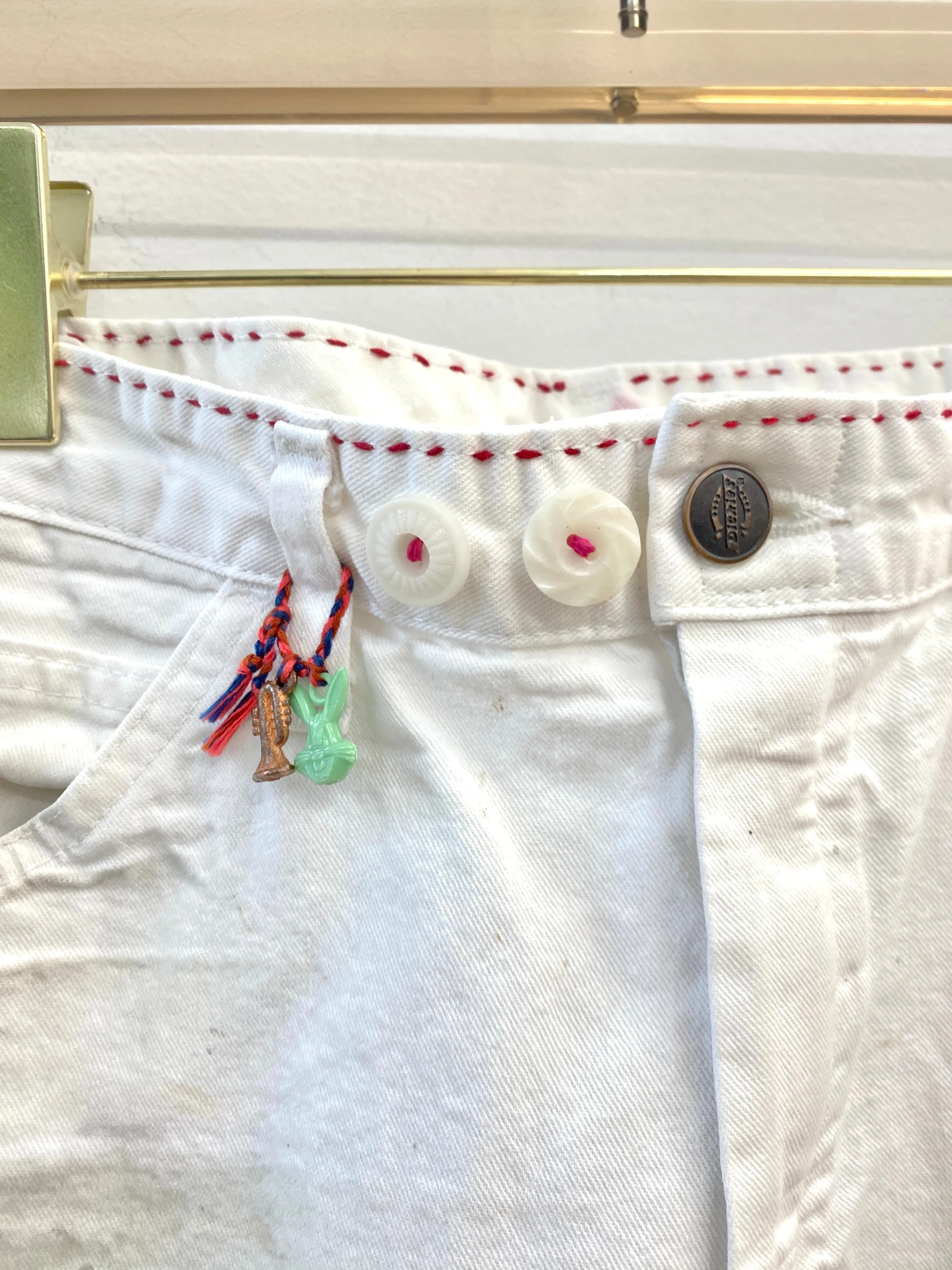 Grey & Tan Splatter Paint White Pants w/ Cracker Jack Charm & Vibrant Colors Hand Embroidered Garden Ladies (Reworked)