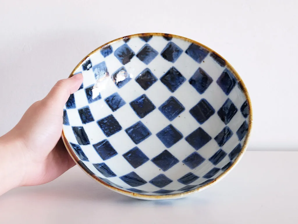 Ichimatsu Patterned Salad Bowl (M) by Nakata-gama