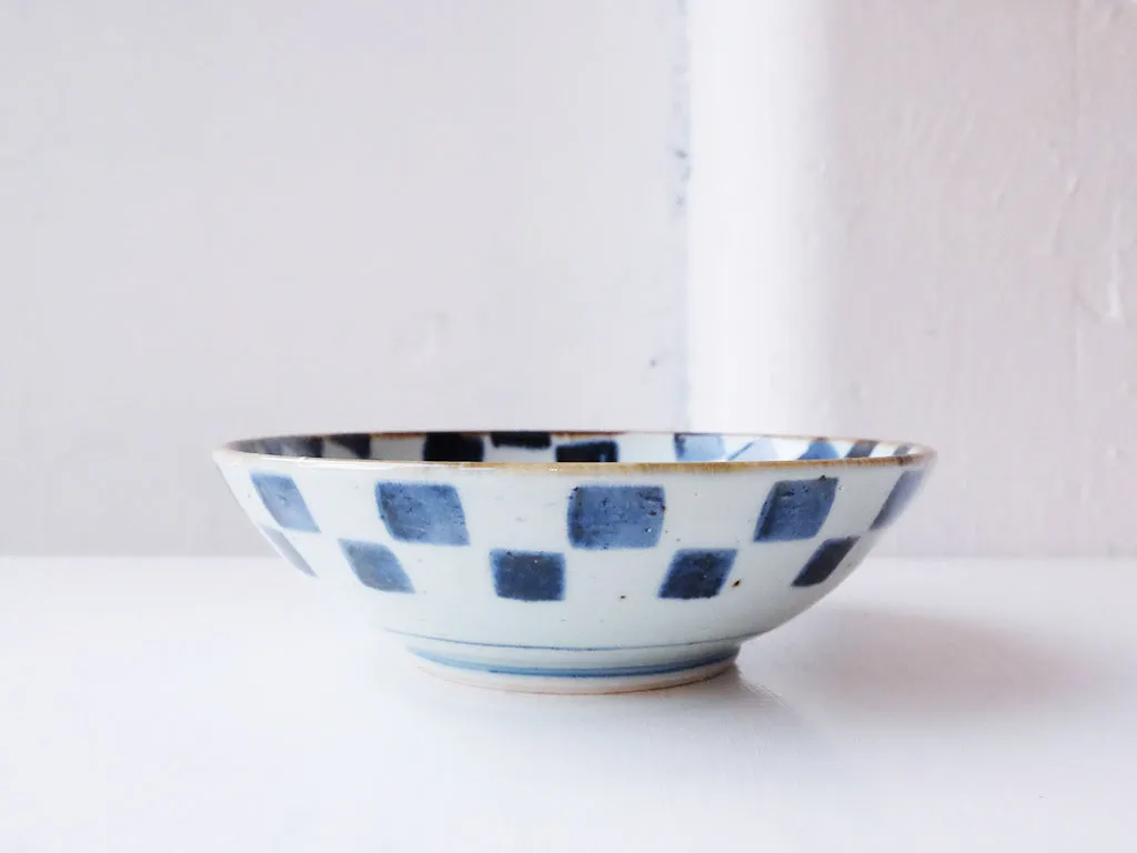 Ichimatsu Patterned Salad Bowl (M) by Nakata-gama