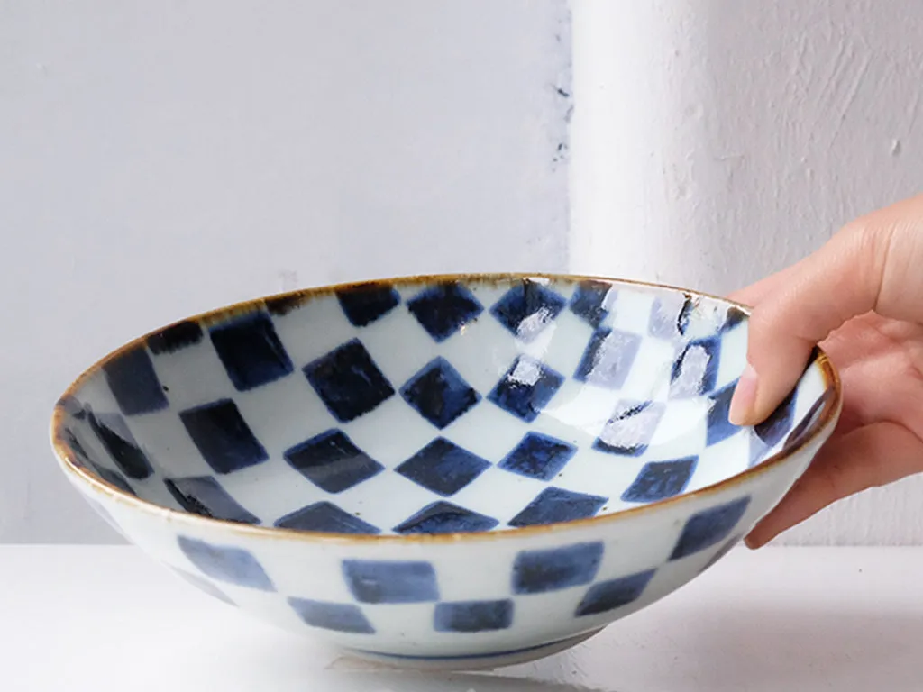 Ichimatsu Patterned Salad Bowl (M) by Nakata-gama