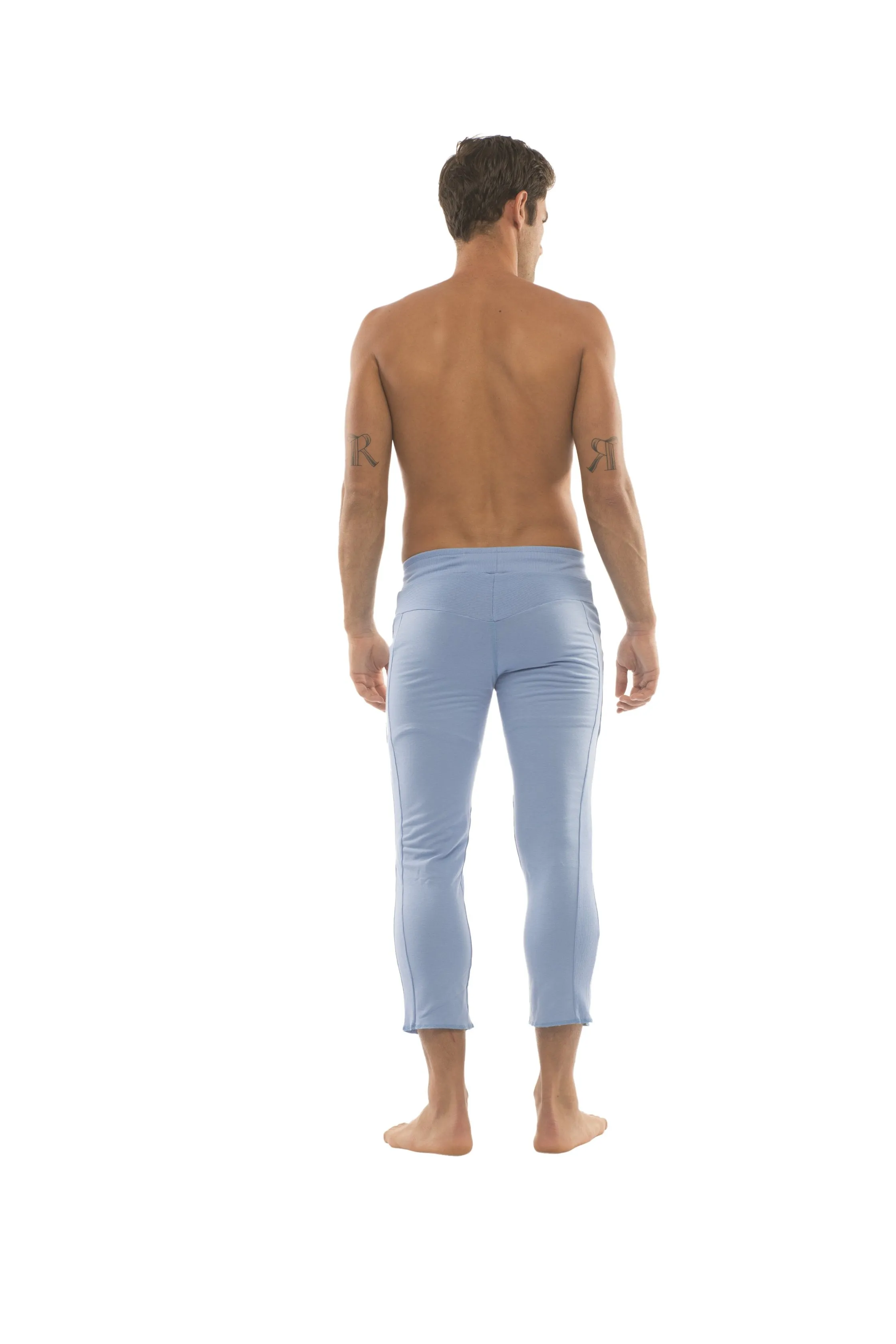 Mens 4/5 Zipper Pocket Capri Yoga Pants (Solid ICE Blue)