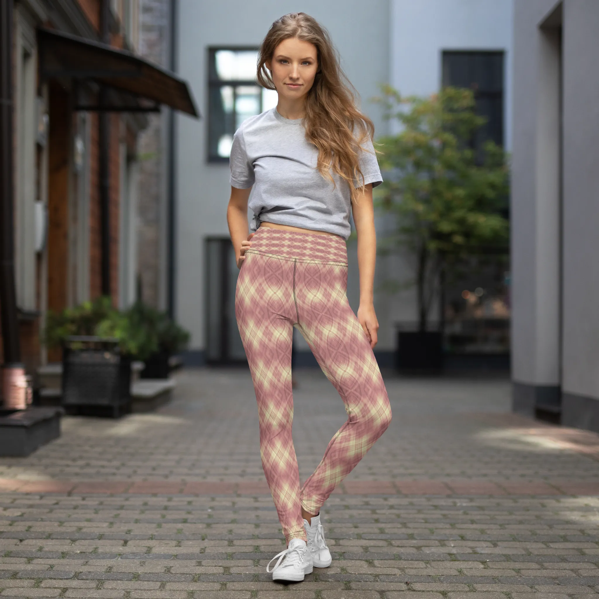 Recursia Argyle Rewired II Yoga Leggings In Pink