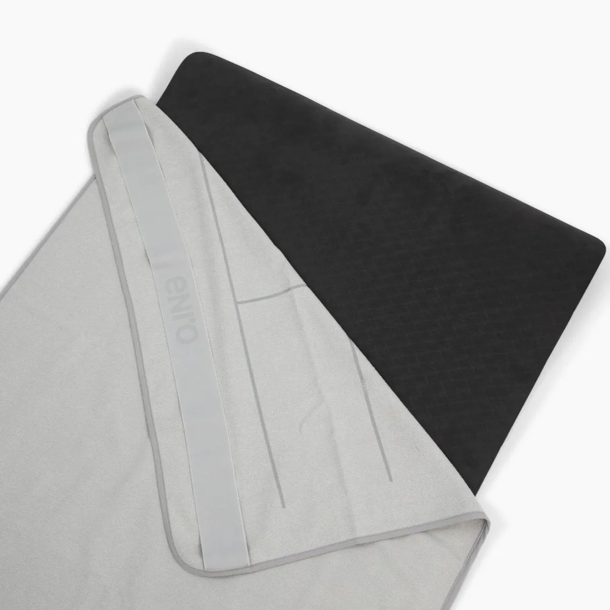 The Enro Antimicrobial Yoga Mat Cover