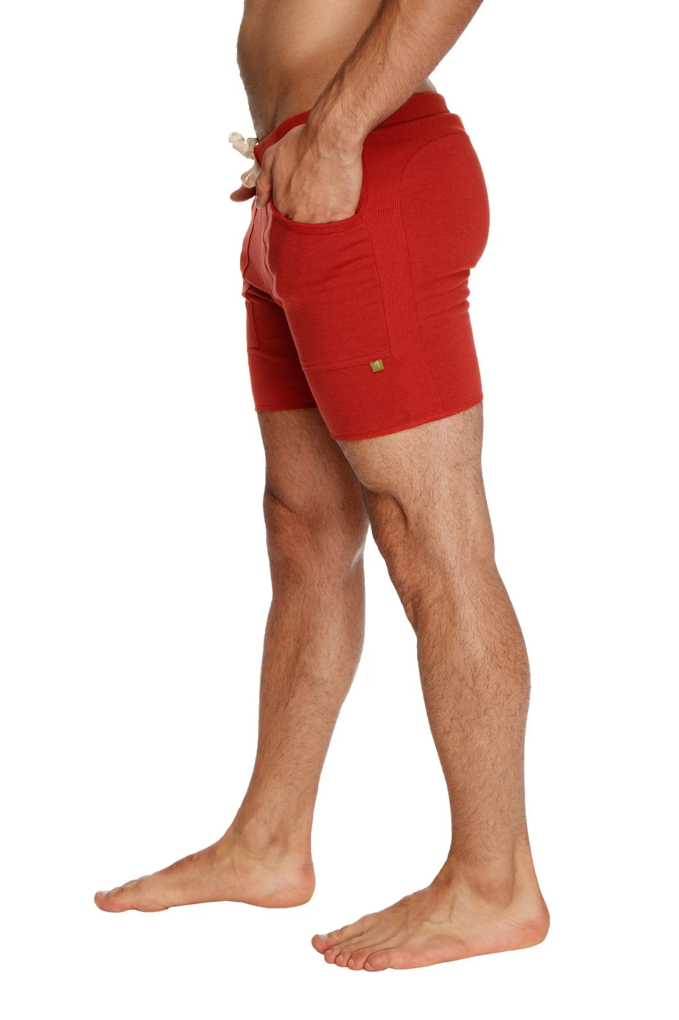 Transition Yoga Short (Cinnabar red)