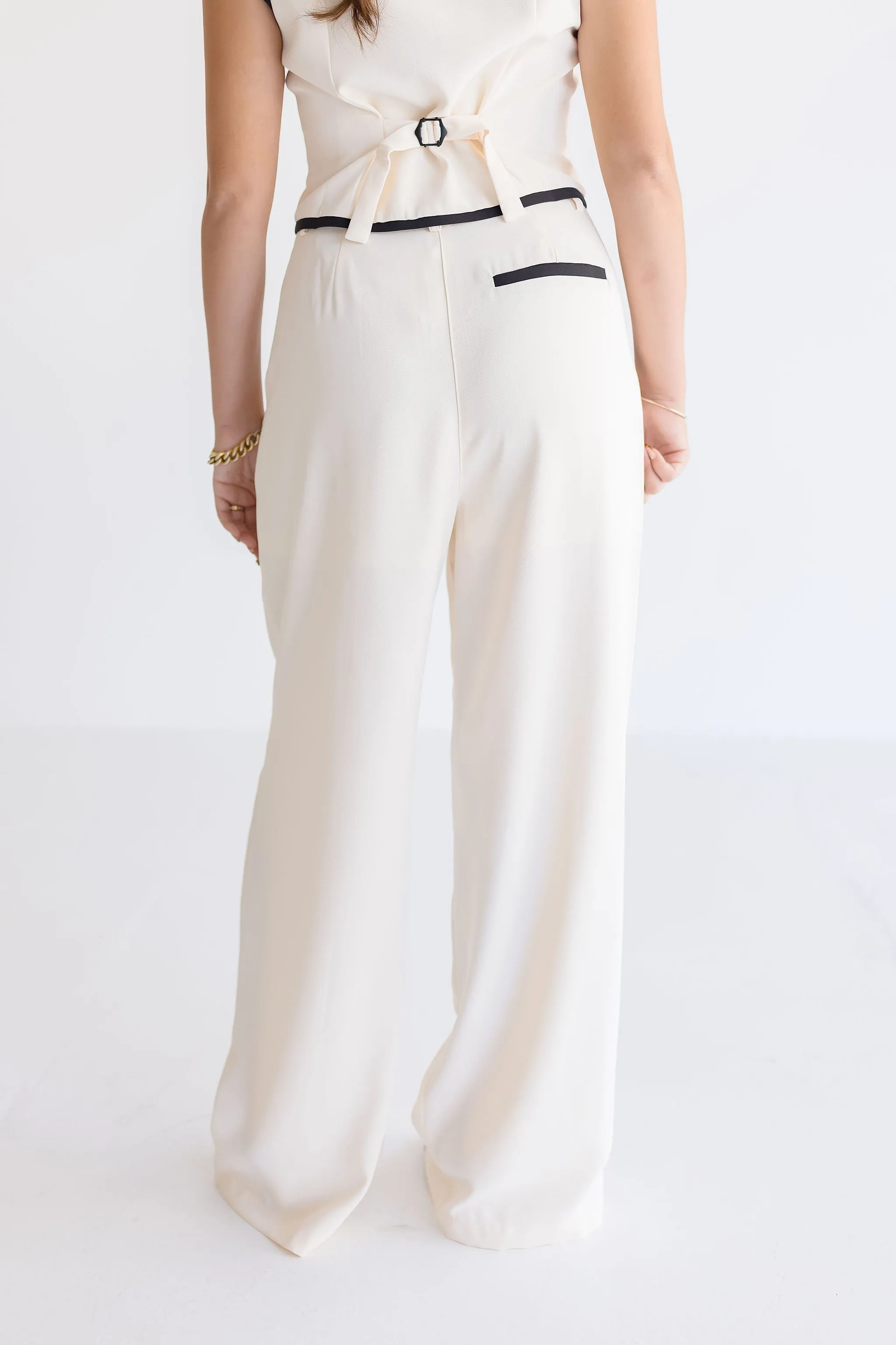 Waitlist 11/29 ♥ Elena Double Breasted Contrasting Edge Vest And Pants Set Cream