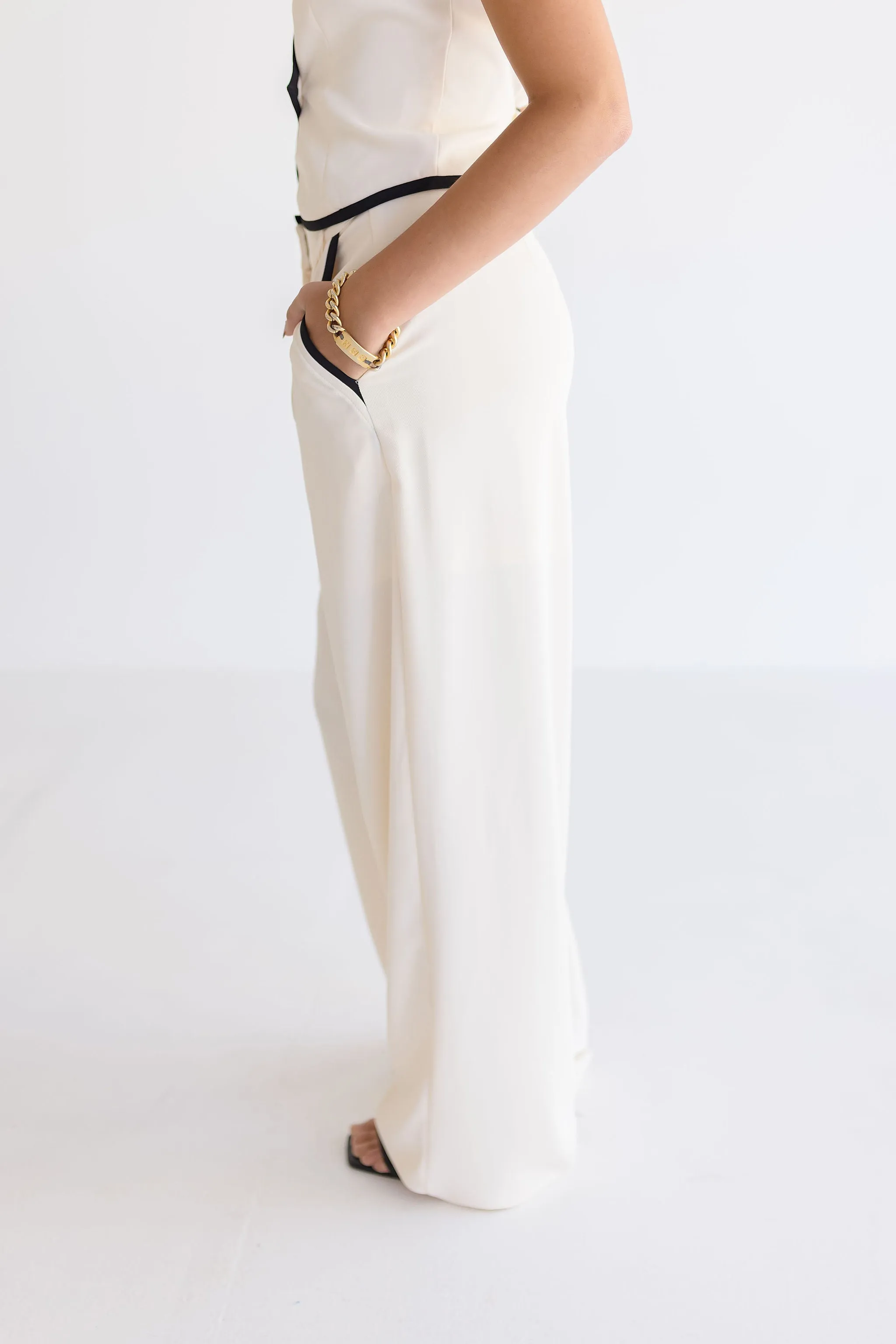 Waitlist 11/29 ♥ Elena Double Breasted Contrasting Edge Vest And Pants Set Cream