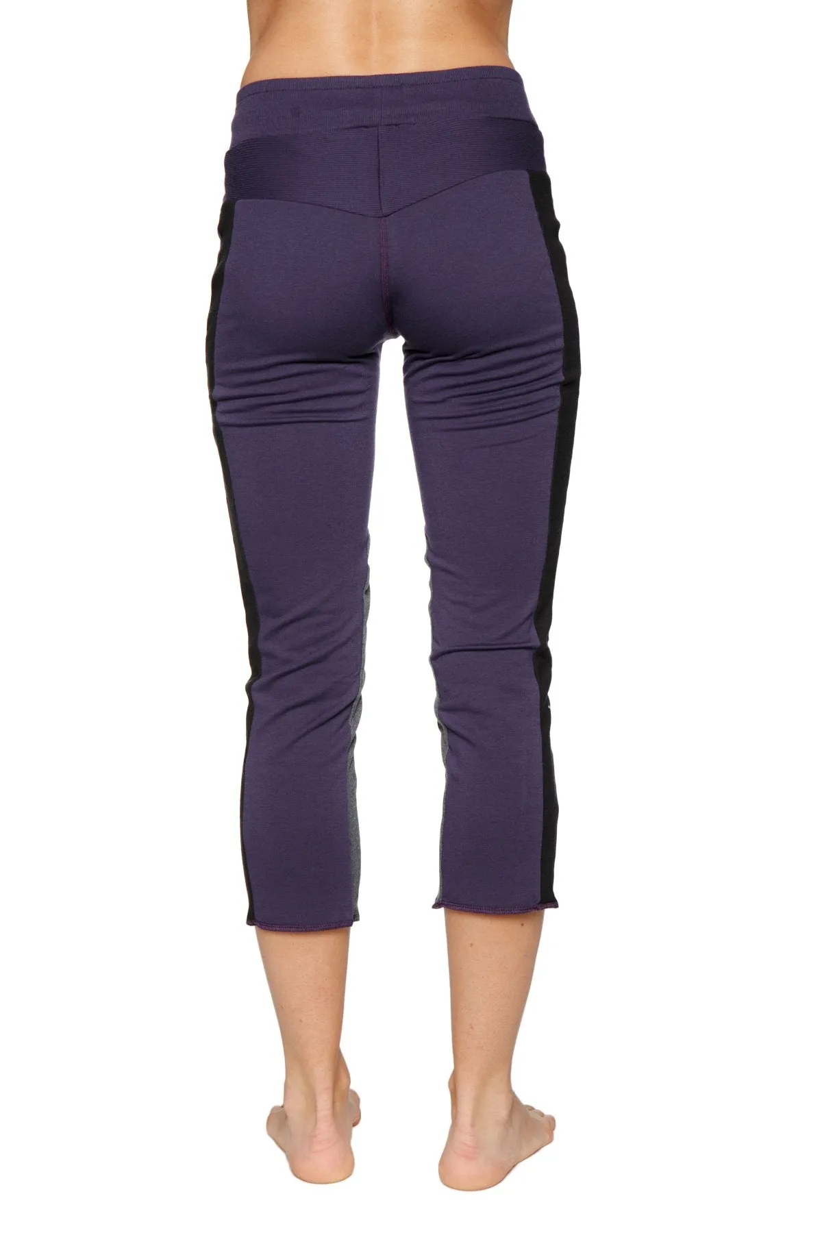 Women's 4/5 Length Zipper Pocket Capri Yoga Pant (Eggplant w/Black & Charcoal)