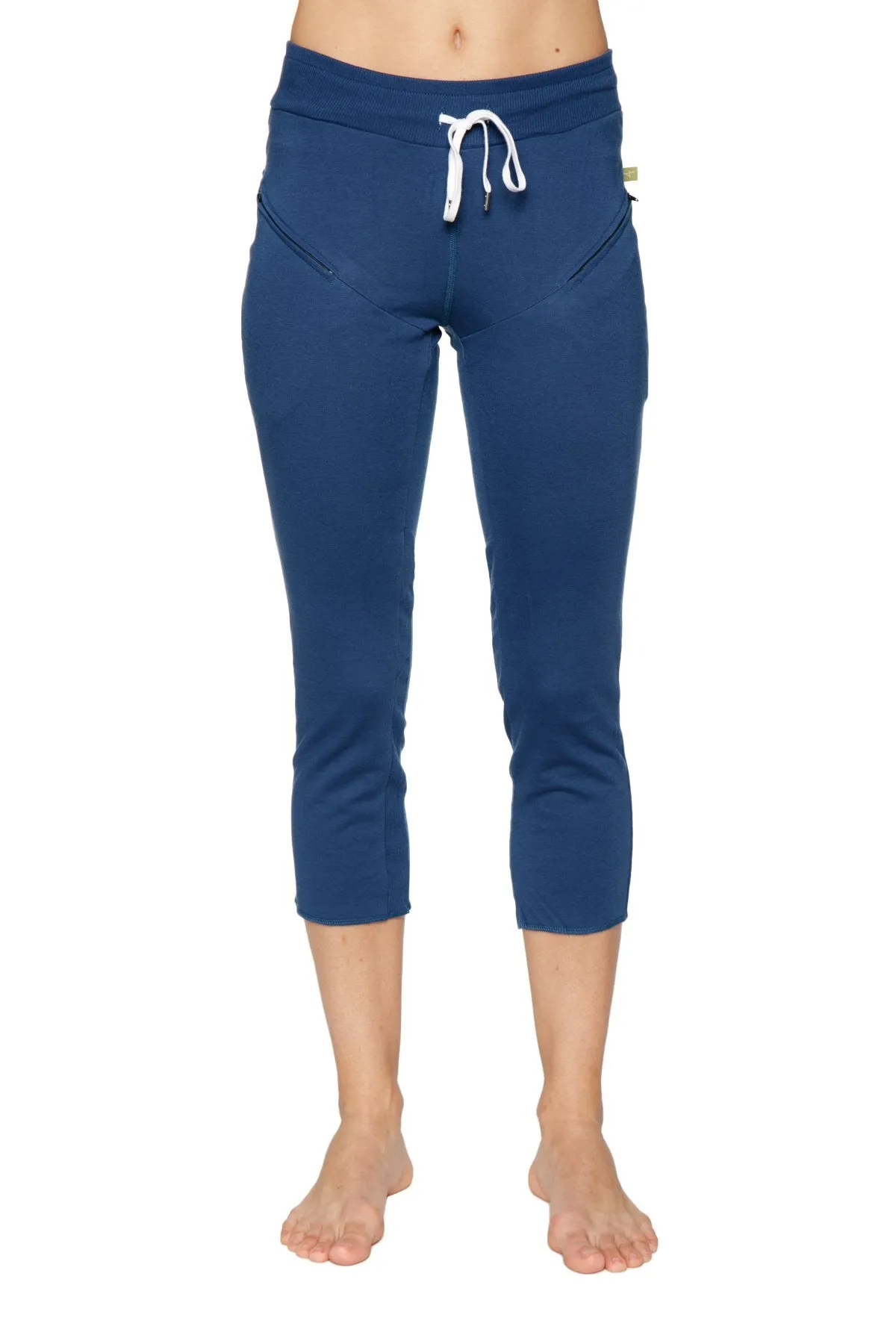 Women's 4/5 Length Zipper Pocket Capri Yoga Pant (Royal)